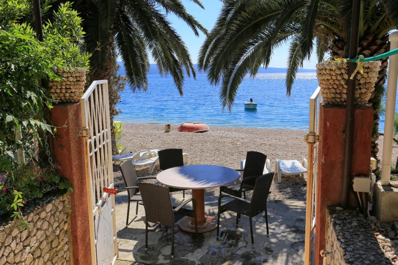 Apartments By The Sea Stanici, Omis - 1031 Tice Esterno foto