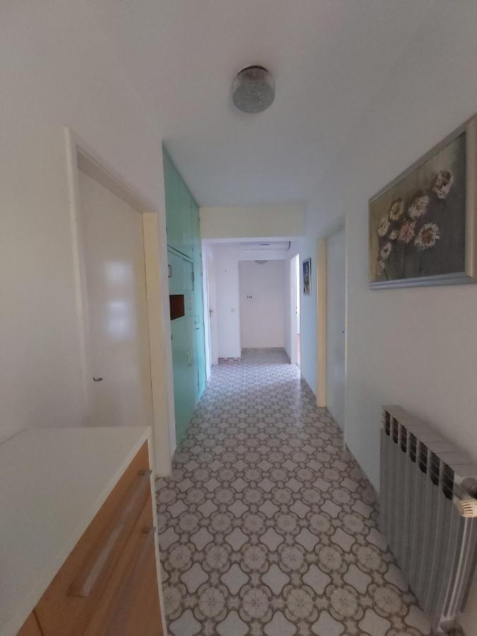 Apartments By The Sea Stanici, Omis - 1031 Tice Esterno foto